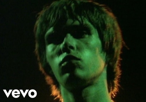 Exploring the Iconic Song 'She Bangs the Drums' (1989)